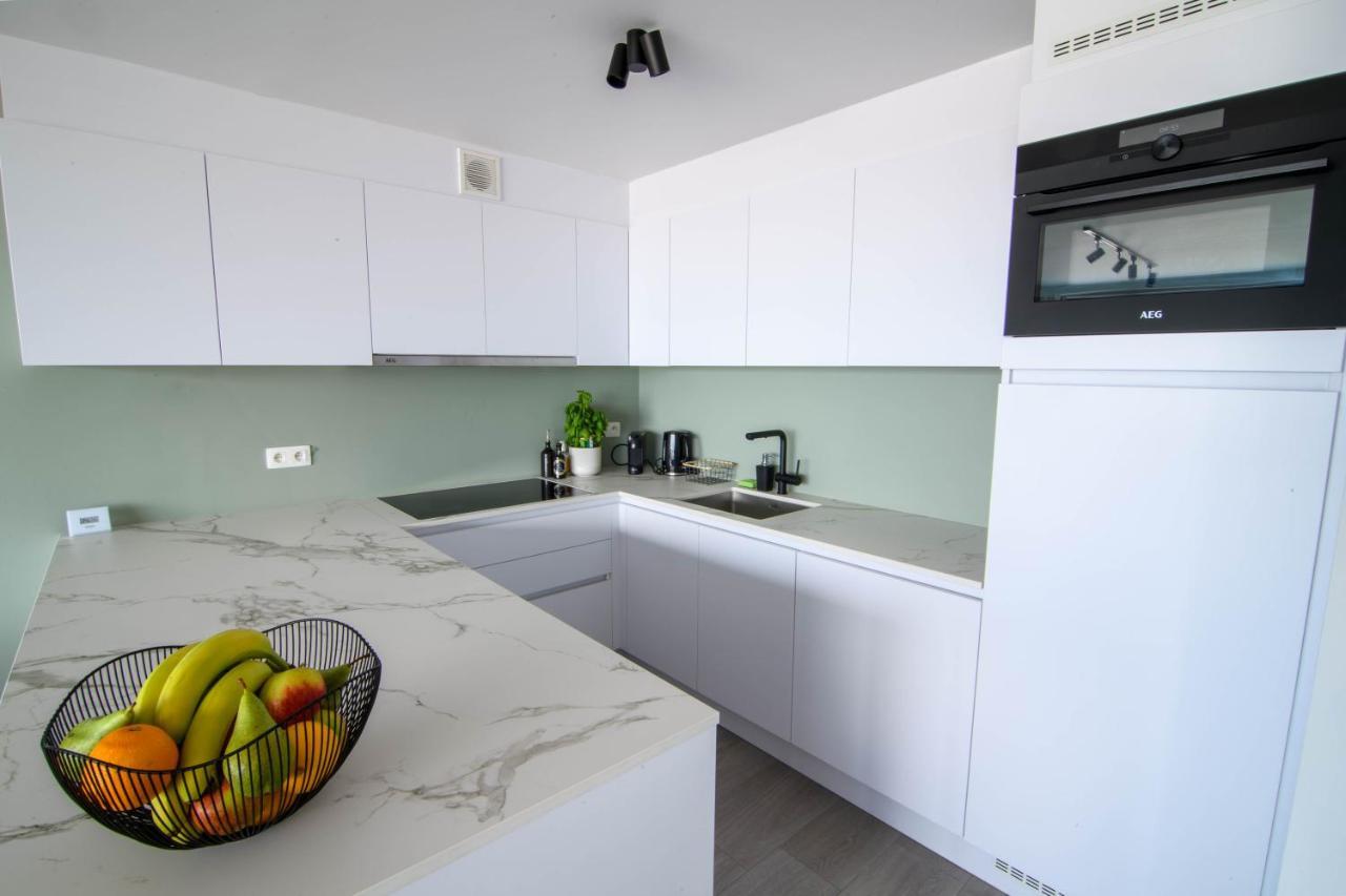 Premium Holidays - New Modern Apartment Oostkant With Seaview At Westende Middelkerke Extérieur photo