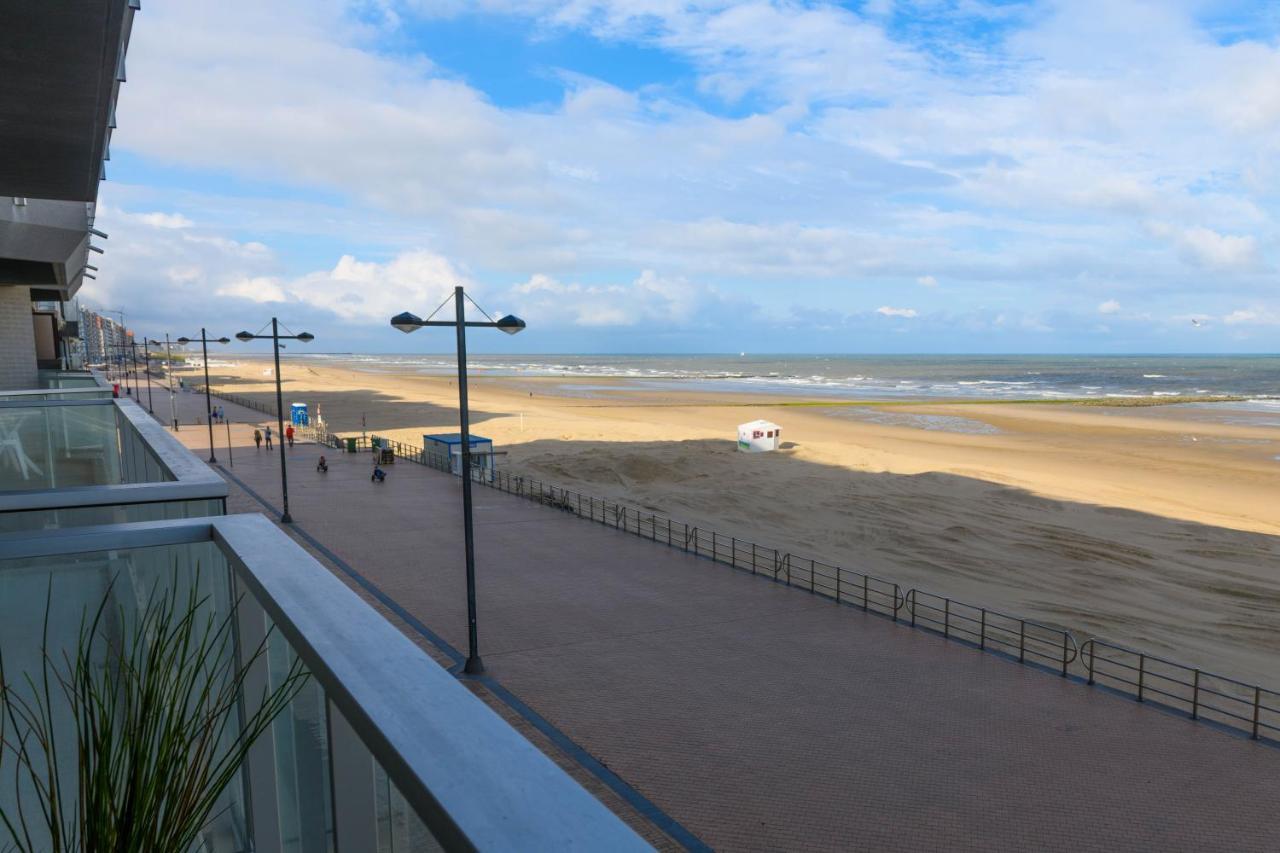 Premium Holidays - New Modern Apartment Oostkant With Seaview At Westende Middelkerke Extérieur photo